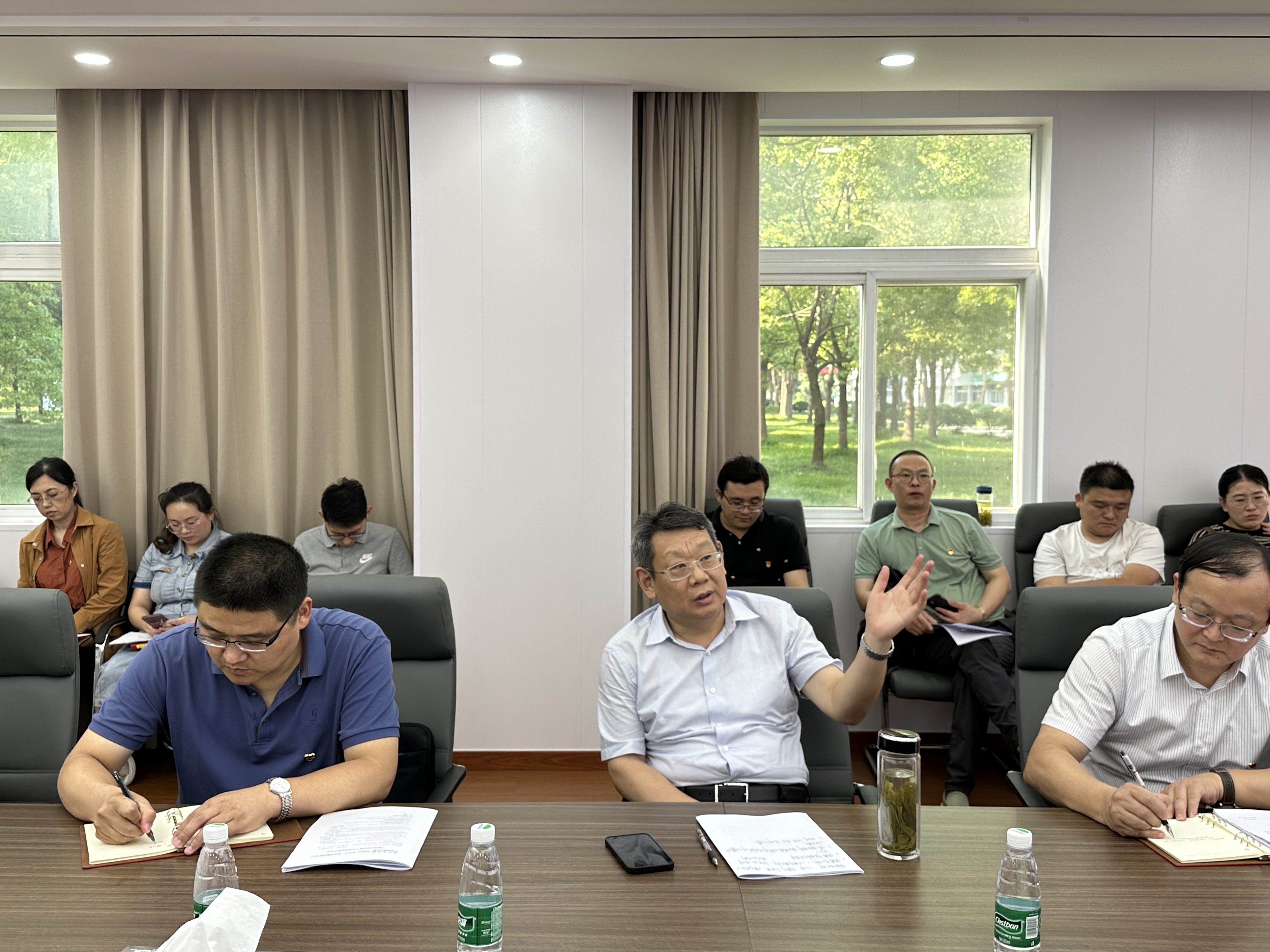2023年7月31 日江苏农牧科技职业学院 党委副书记、校长朱善元  （江苏牧院科产党支部、中牧倍康党支部开展支部共建交流活动）.jpg