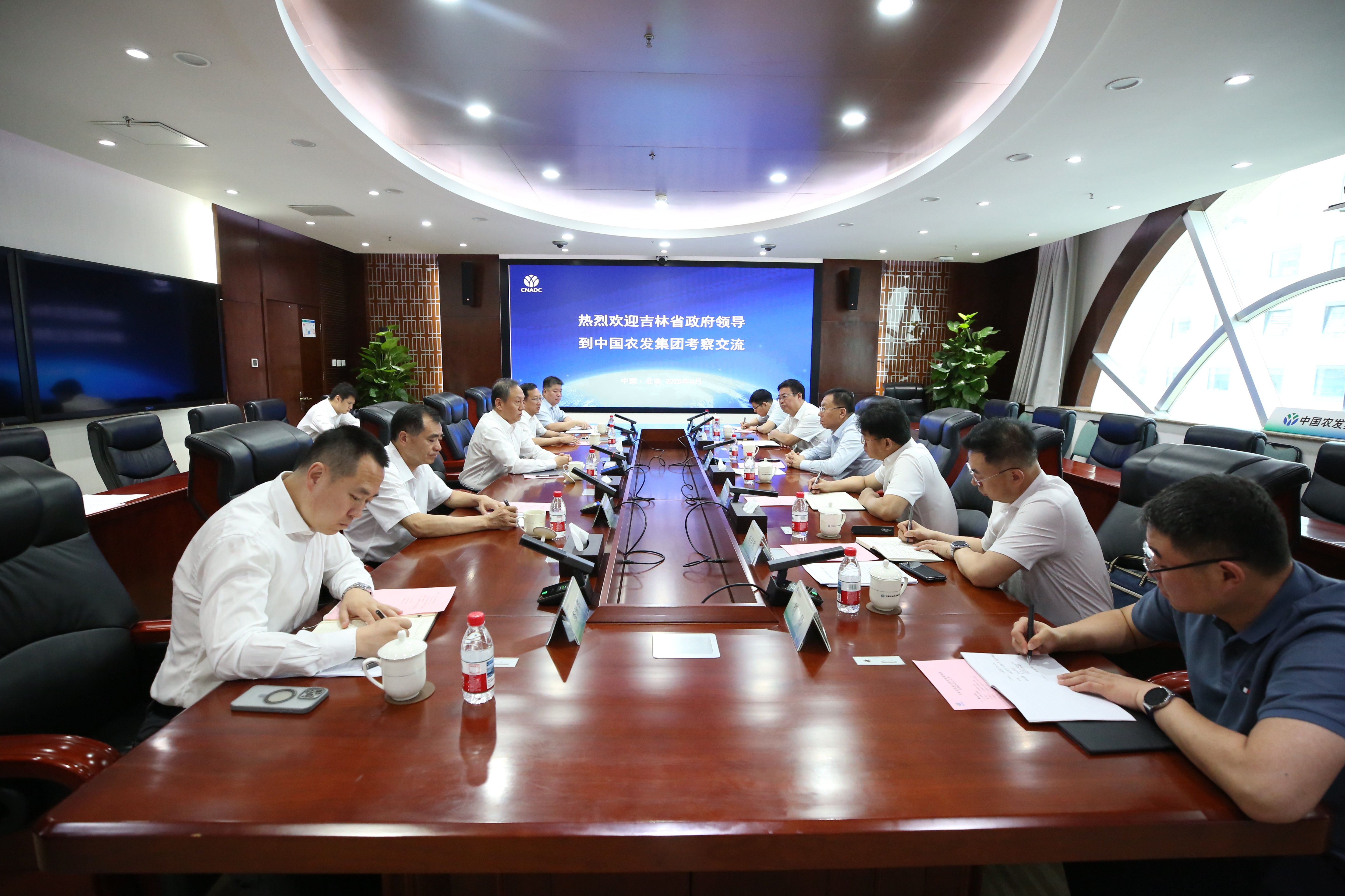 孔繁新会见吉林省副省长郭灵计一行