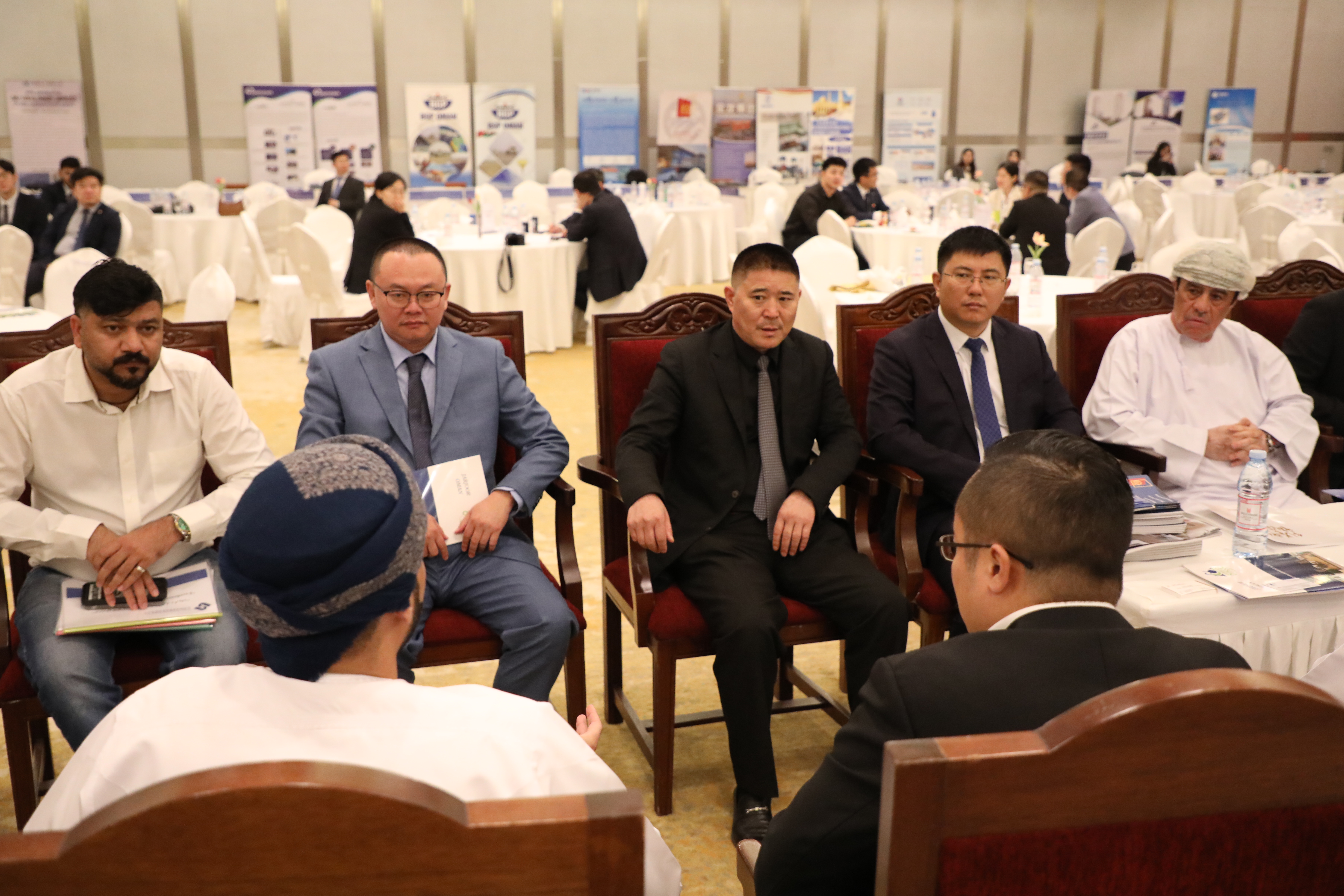 阿曼新闻图片3.jpg